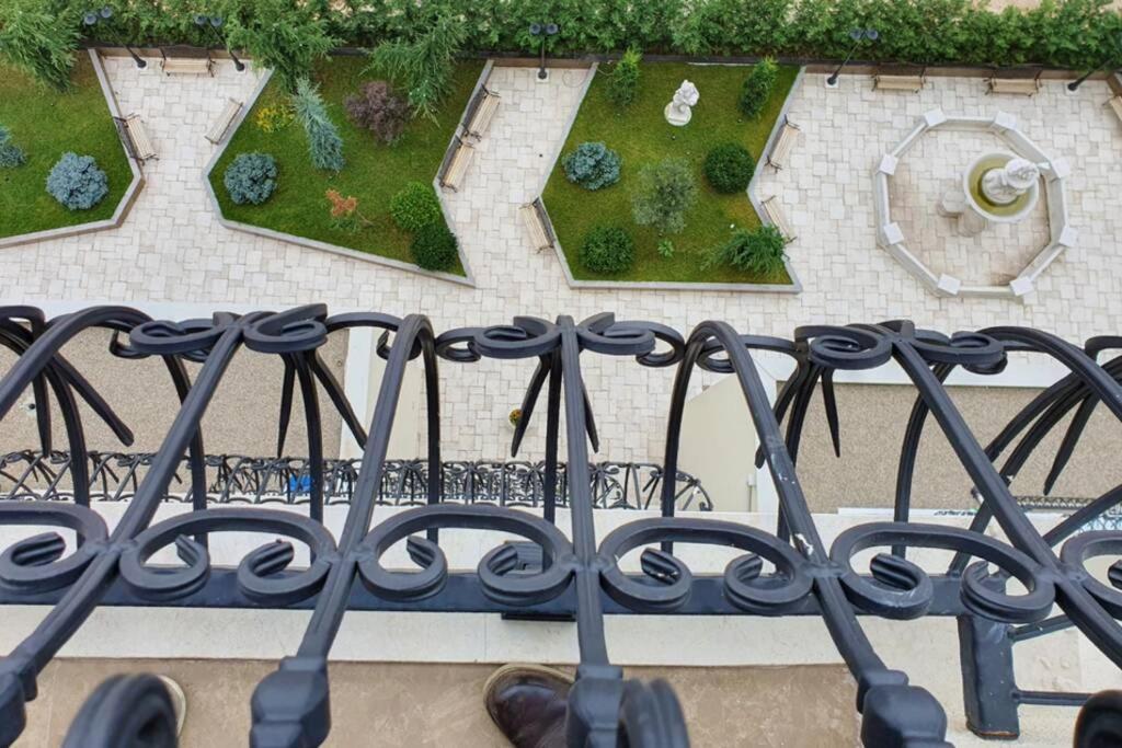 Luxury Green Apartment Pristina Exterior foto